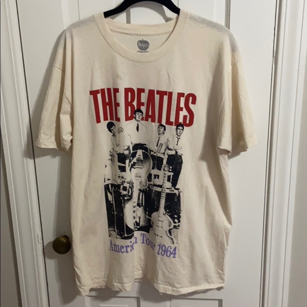 Graphic Band Tee